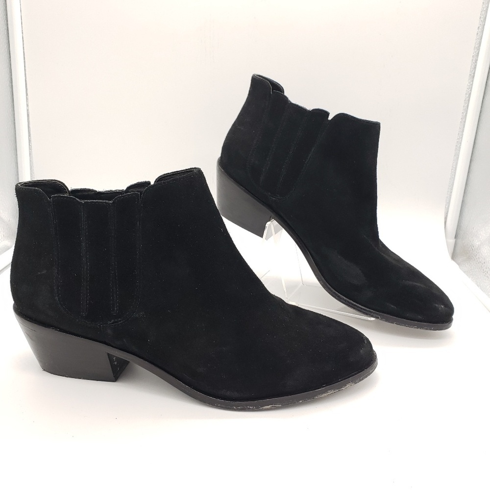 Joie suede Booties pull on style black SZ 9.5 - Picture 2 of 8
